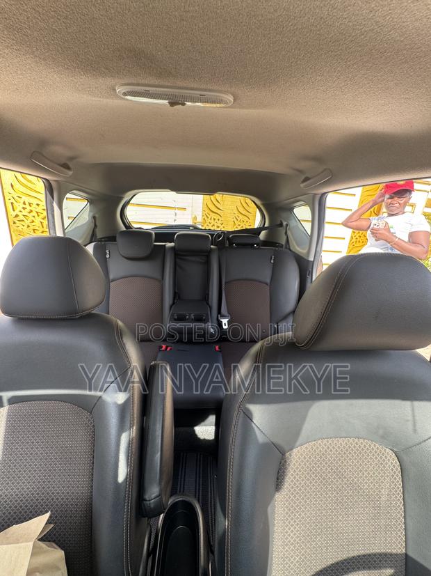Nissan Note 2015 Brown