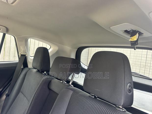 Toyota RAV4 2017 Gray