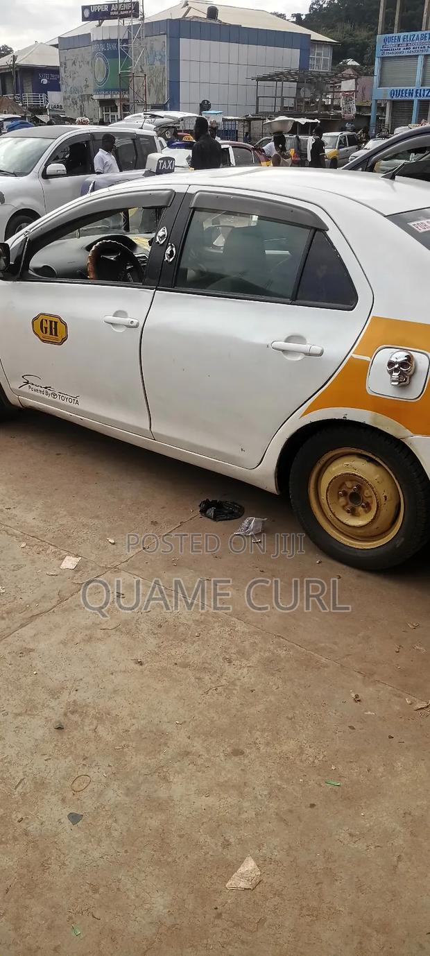 Toyota Belta 2010 White