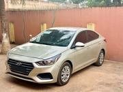 Hyundai Accent SE 2018 Beige for sale
