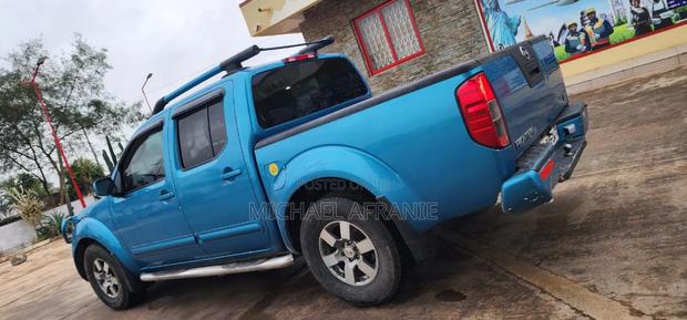 Nissan Frontier 2010 Blue