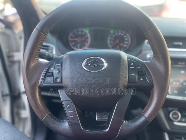 Land Rover Range Rover 2016 White