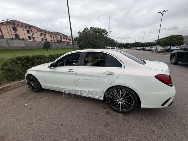 Mercedes-Benz C300 Base C300 RWD Sedan 2018 White