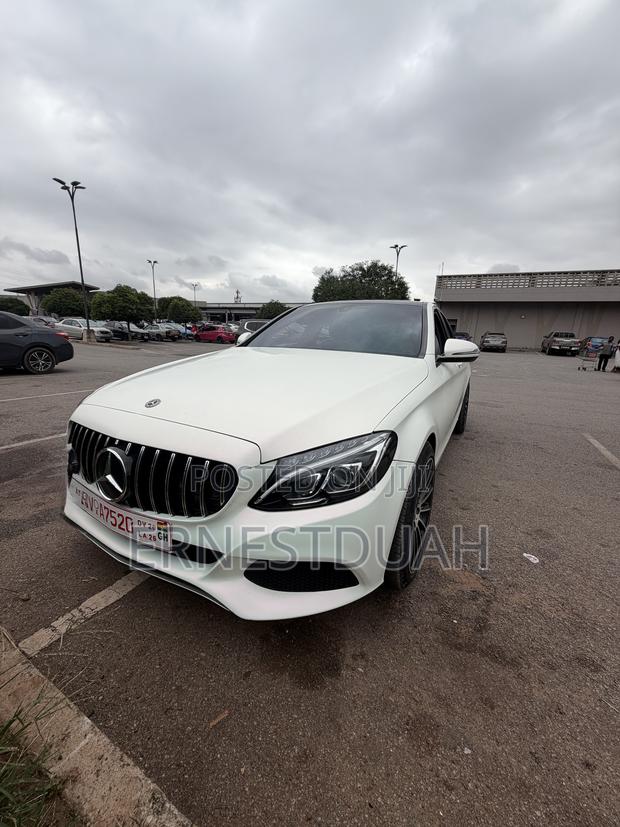 Mercedes-Benz C300 Base C300 RWD Sedan 2018 White