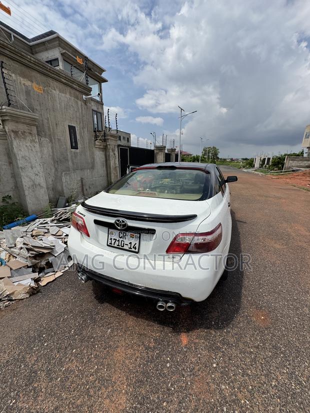 Toyota Camry 2.4 LE 2008 White