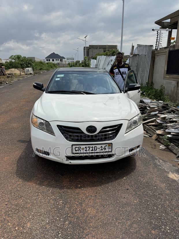 Toyota Camry 2.4 LE 2008 White