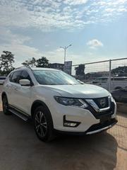 Nissan Rogue 2018 White for sale