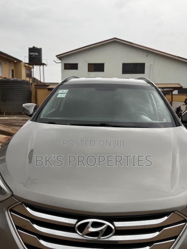 Hyundai Santa Fe 2017 Gray