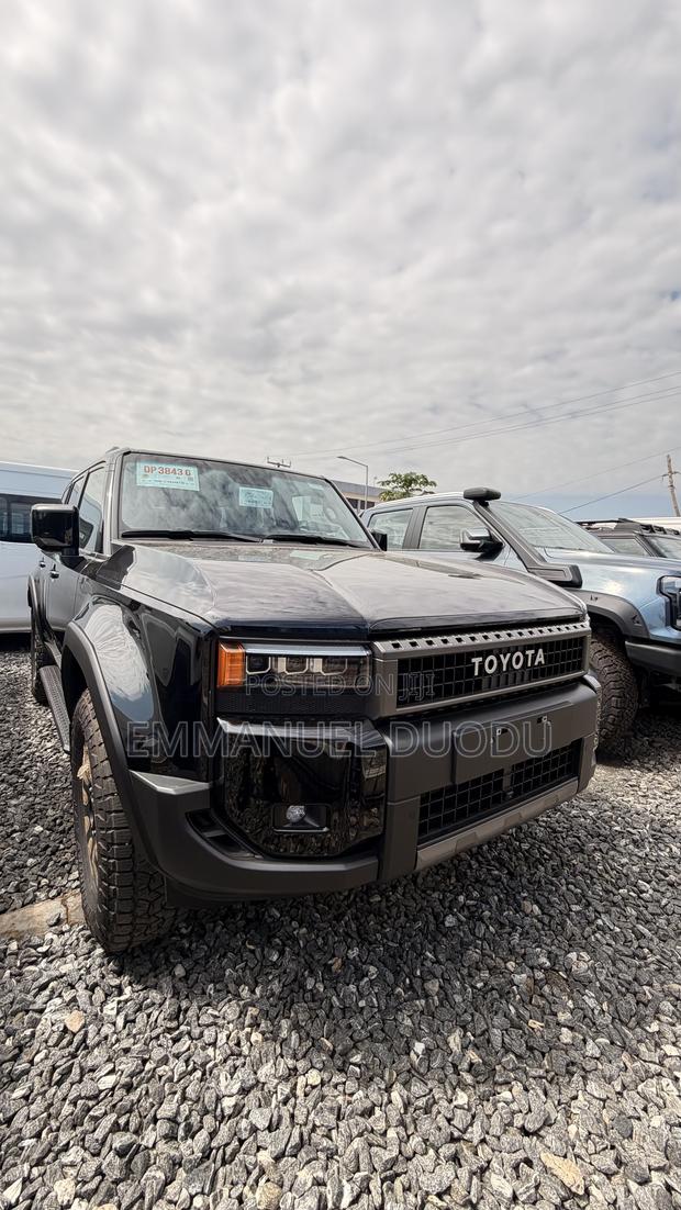 New Toyota Land Cruiser Prado 2.4 Petrol 2025 Black