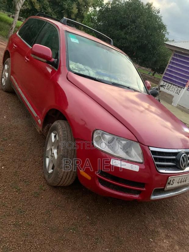 Volkswagen Touareg 2008 Red