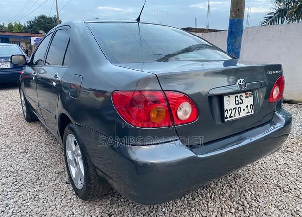 Toyota Corolla 2008 Gray