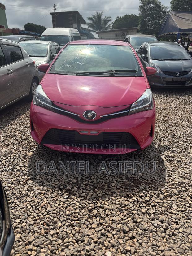 Toyota Vitz 1.3 AWD 3dr 2016 Pink