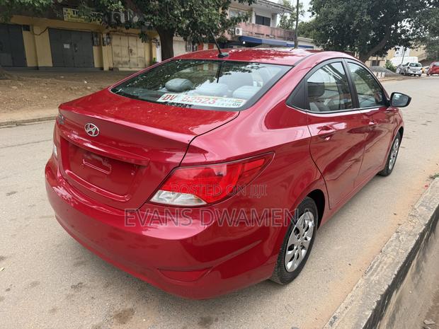 Hyundai Accent SE Sedan 2017 Red