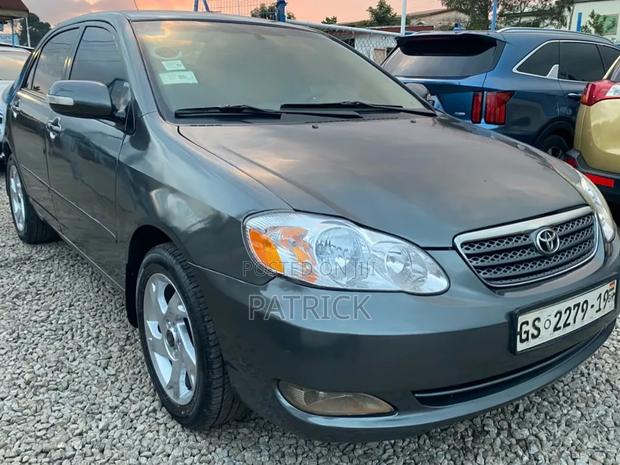 Toyota Corolla 2007 Gray