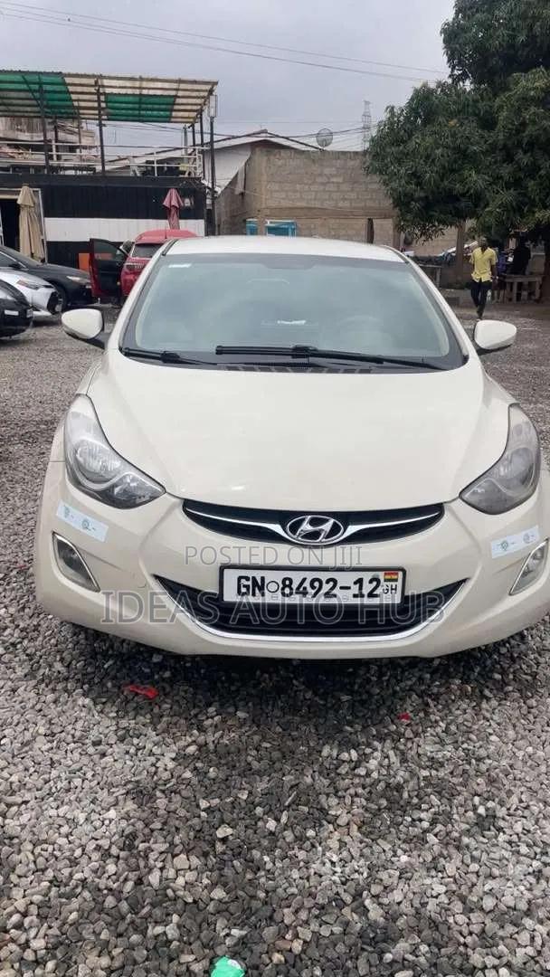 Hyundai Elantra Limited 2012 Beige
