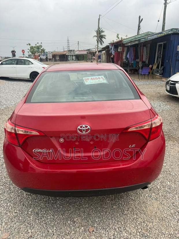Toyota Corolla LE 4dr Sedan (1.8L 4cyl CVT) 2014 Red