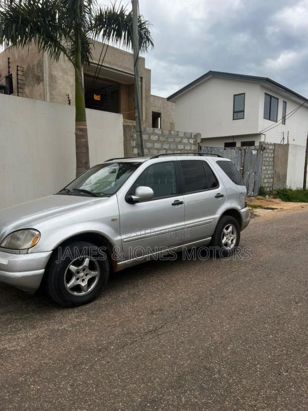 Mercedes-Benz C320 2005 Silver