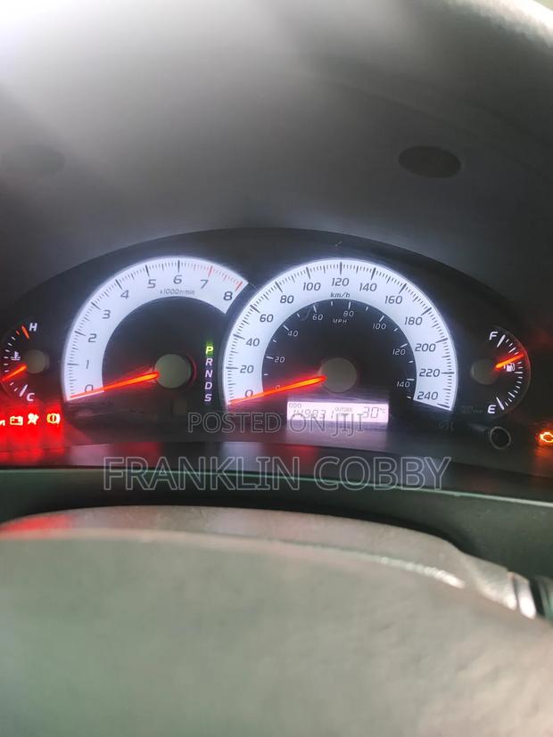 Toyota Camry SE 4dr Sedan (2.5L 4cyl 6A) 2011 White