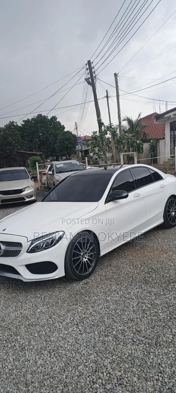 Mercedes-Benz C300 2017 White