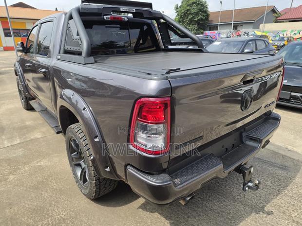 Dodge RAM 2020 Gray