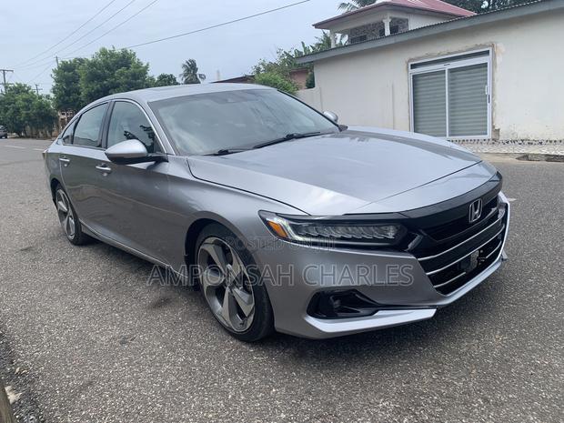 Honda Accord EX-L (2.0L 4cyl Turbo 10A) 2019 Silver