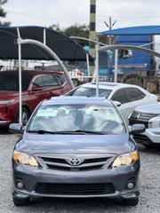 Toyota Corolla S 5-Speed 2013 Gray for sale