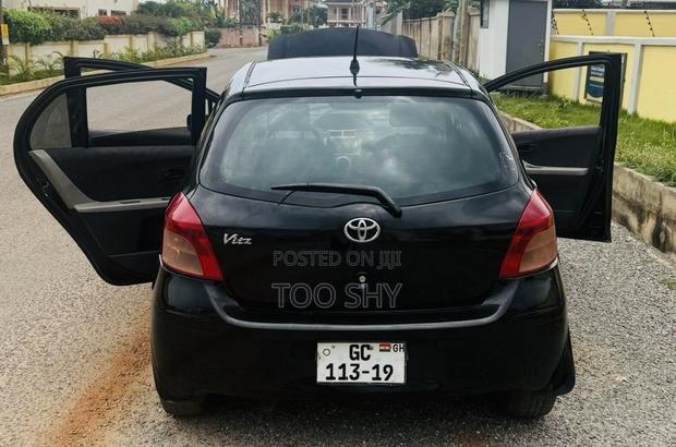 Toyota Vitz 2008 Black