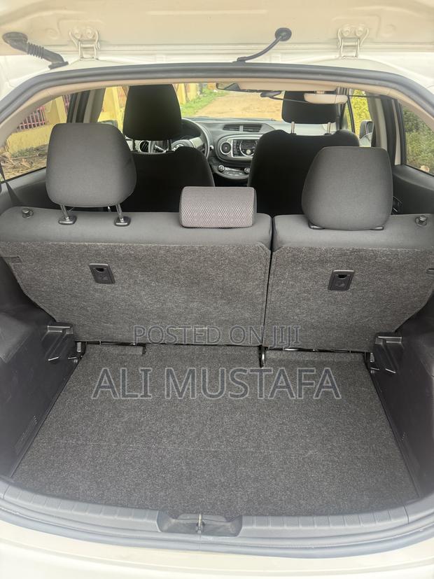 Toyota Vitz 2013 White