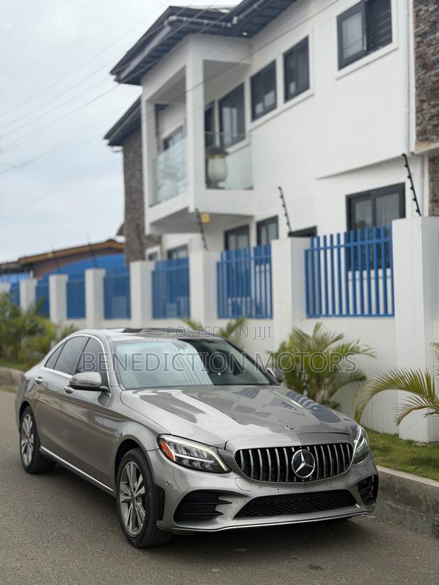 Mercedes-Benz C300 2020 Silver