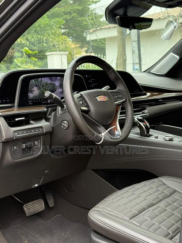 Cadillac Escalade Sport Platinum 4WD 2024 Black