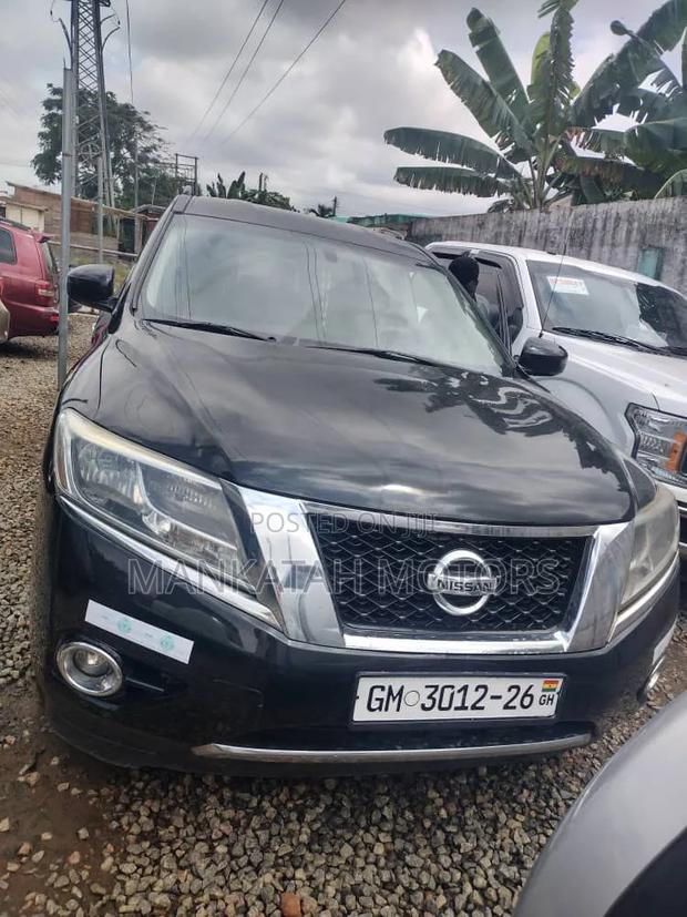 Nissan Pathfinder 2013 Black