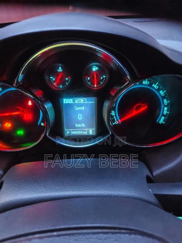 Chevrolet Cruze LS 4dr Sedan (1.8L 4cyl 6A) 2014 Black