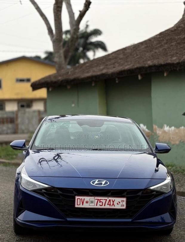 Hyundai Elantra SEL 2021 Blue