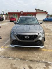 Toyota Highlander XLE 2022 Gray for sale