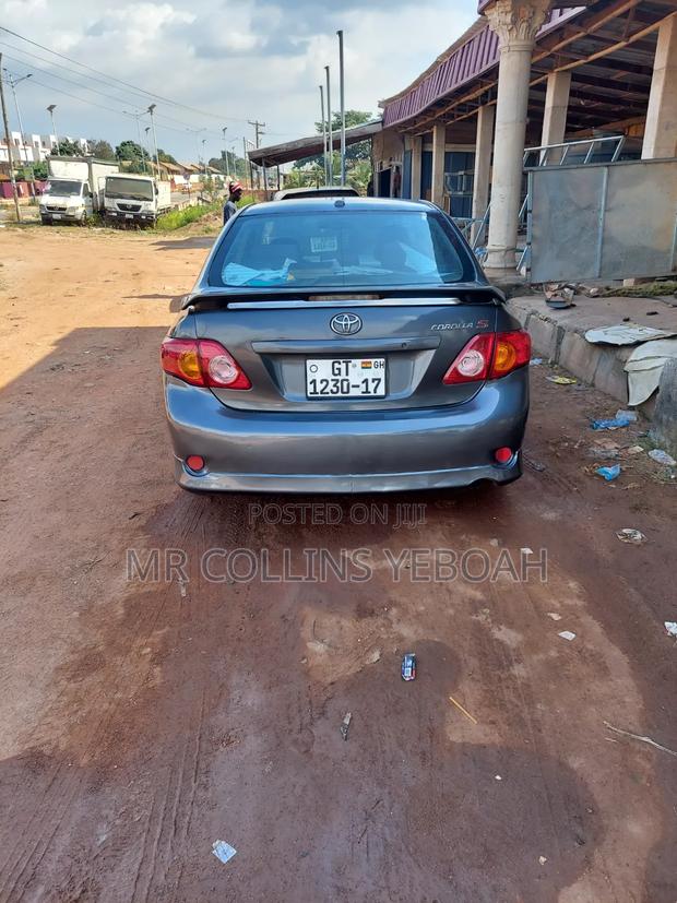 Toyota Corolla 2009 Silver