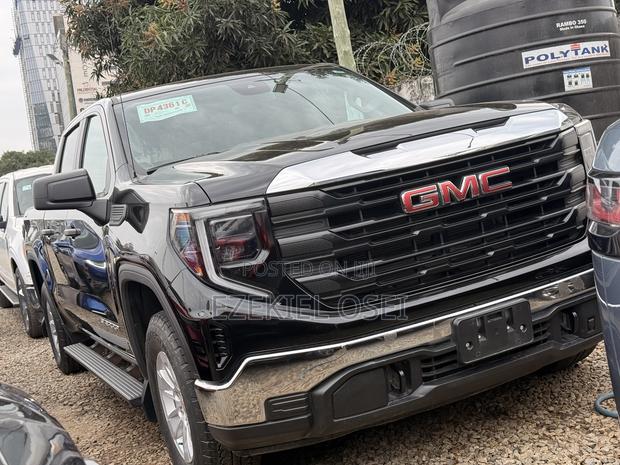 GMC Sierra 2023 Black