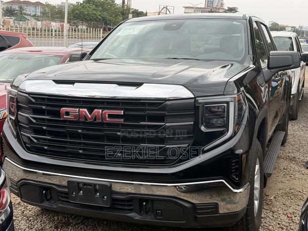 GMC Sierra 2023 Black
