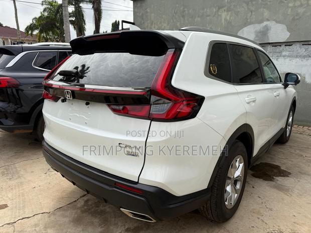 Honda CR-V 2023 Silver