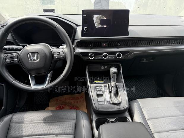 Honda CR-V 2023 Silver