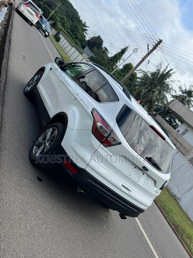 Ford Escape SEL 4x4 2018 White