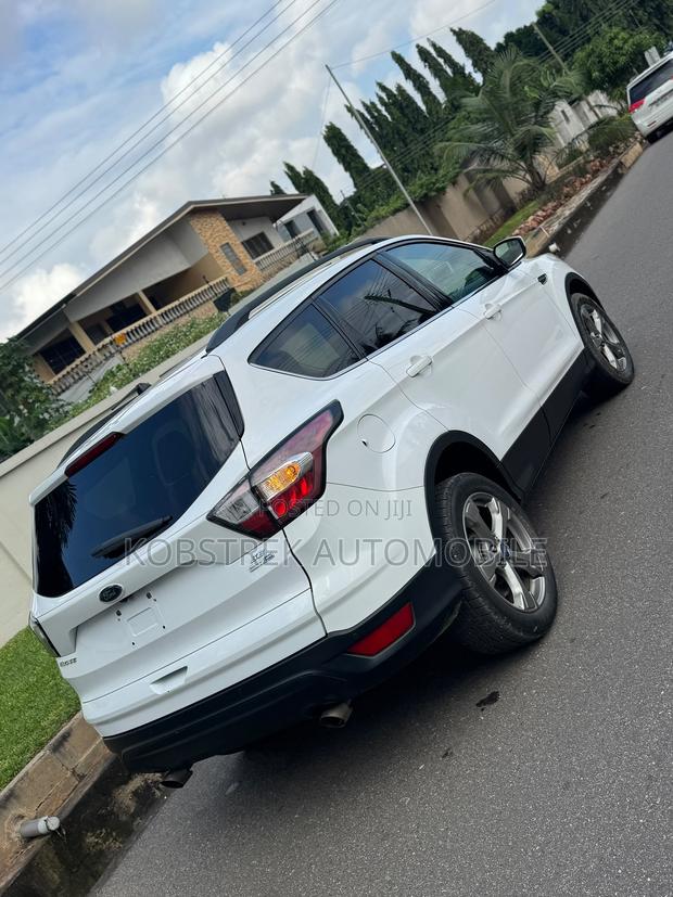 Ford Escape SEL 4x4 2018 White