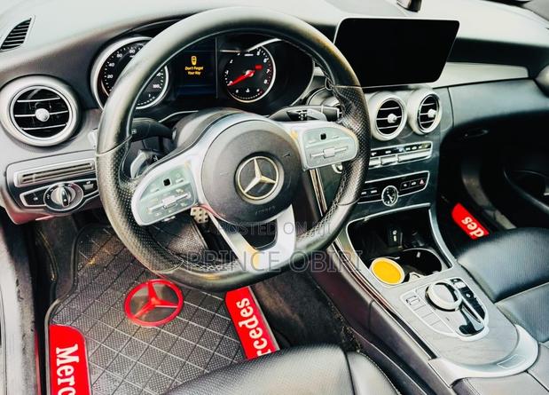Mercedes-Benz C300 2020 Black