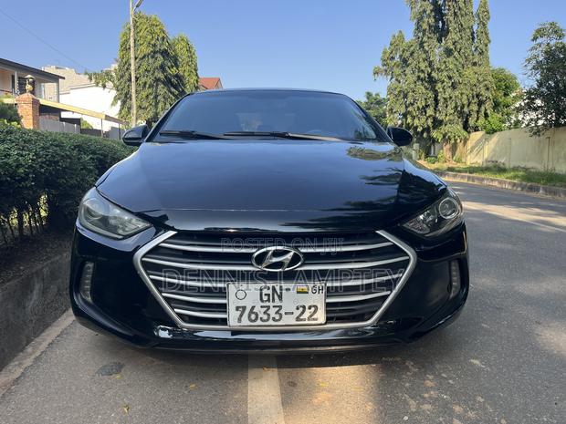 Hyundai Elantra 2018 Black