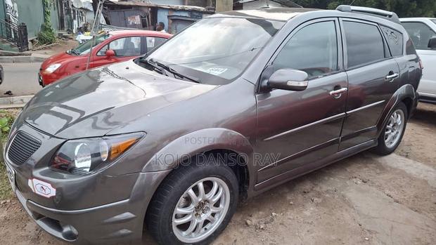 Pontiac Vibe 2006 Gray
