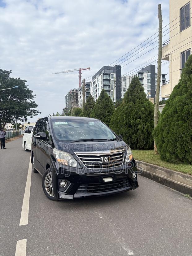 Toyota Alphard 2013 Black