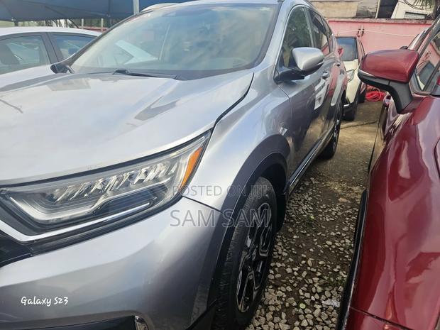 Honda CR-V 2018 Silver