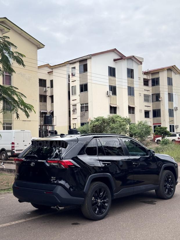 Toyota RAV4 2023 Black