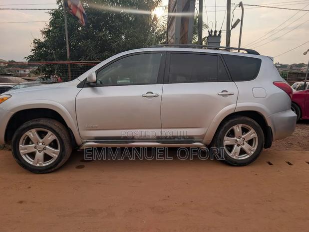 Toyota RAV4 2012 Gray