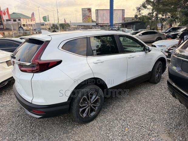 Honda CR-V 2021 White