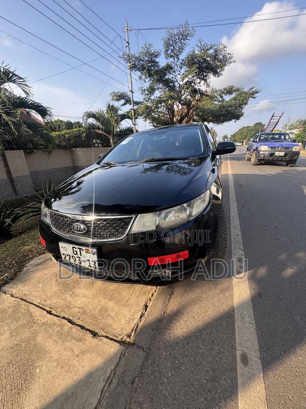 Kia Cerato 2012 Black